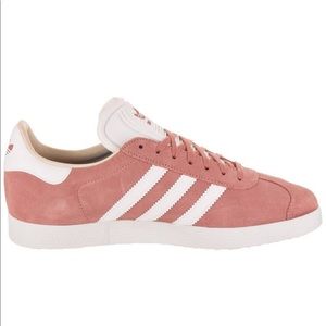 Adidas Gazelle Sneakers in Rose